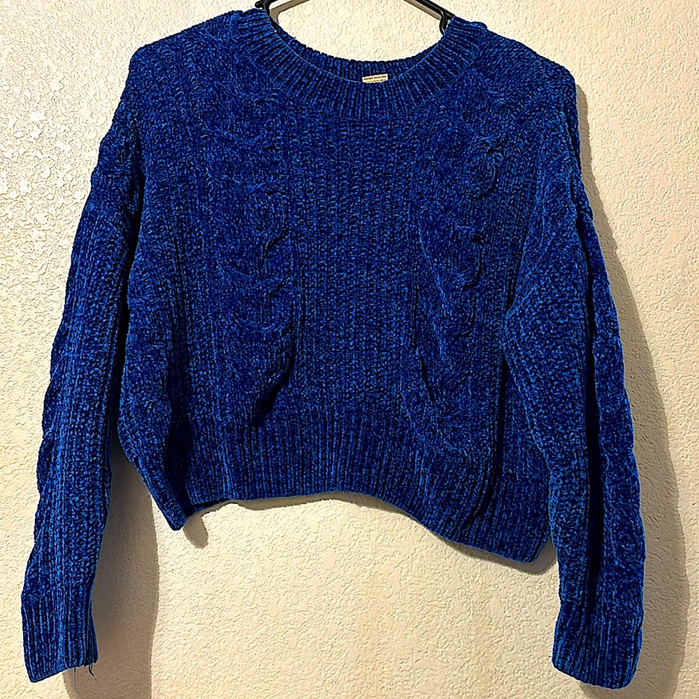 A blue sweater for the nice weather.